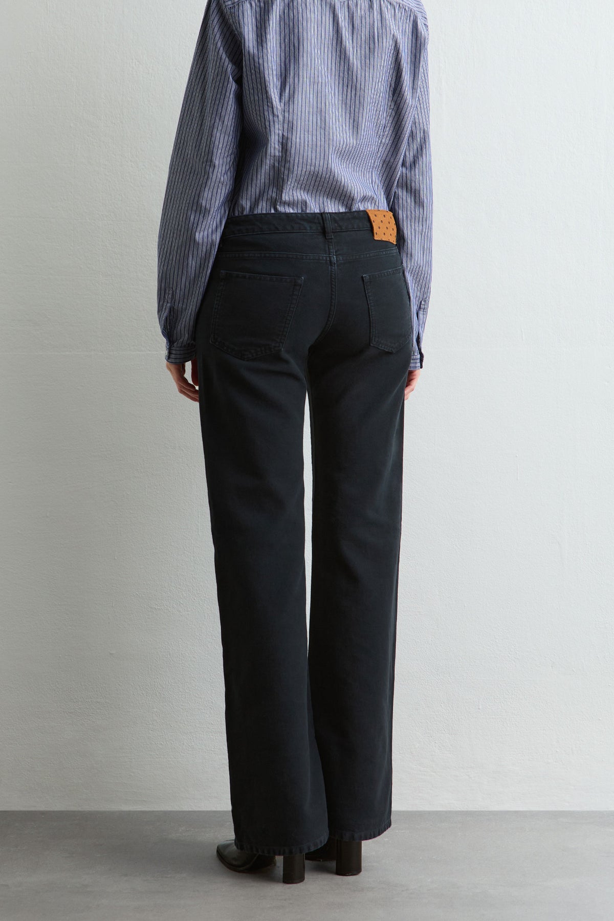 Massimo Alba - FLARE - dark blue